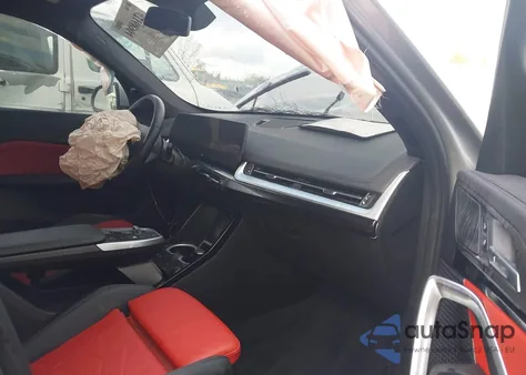 2024 BMW X1 xDrive28I из США, поврежденный, VIN WBX73EF01R5Z34018